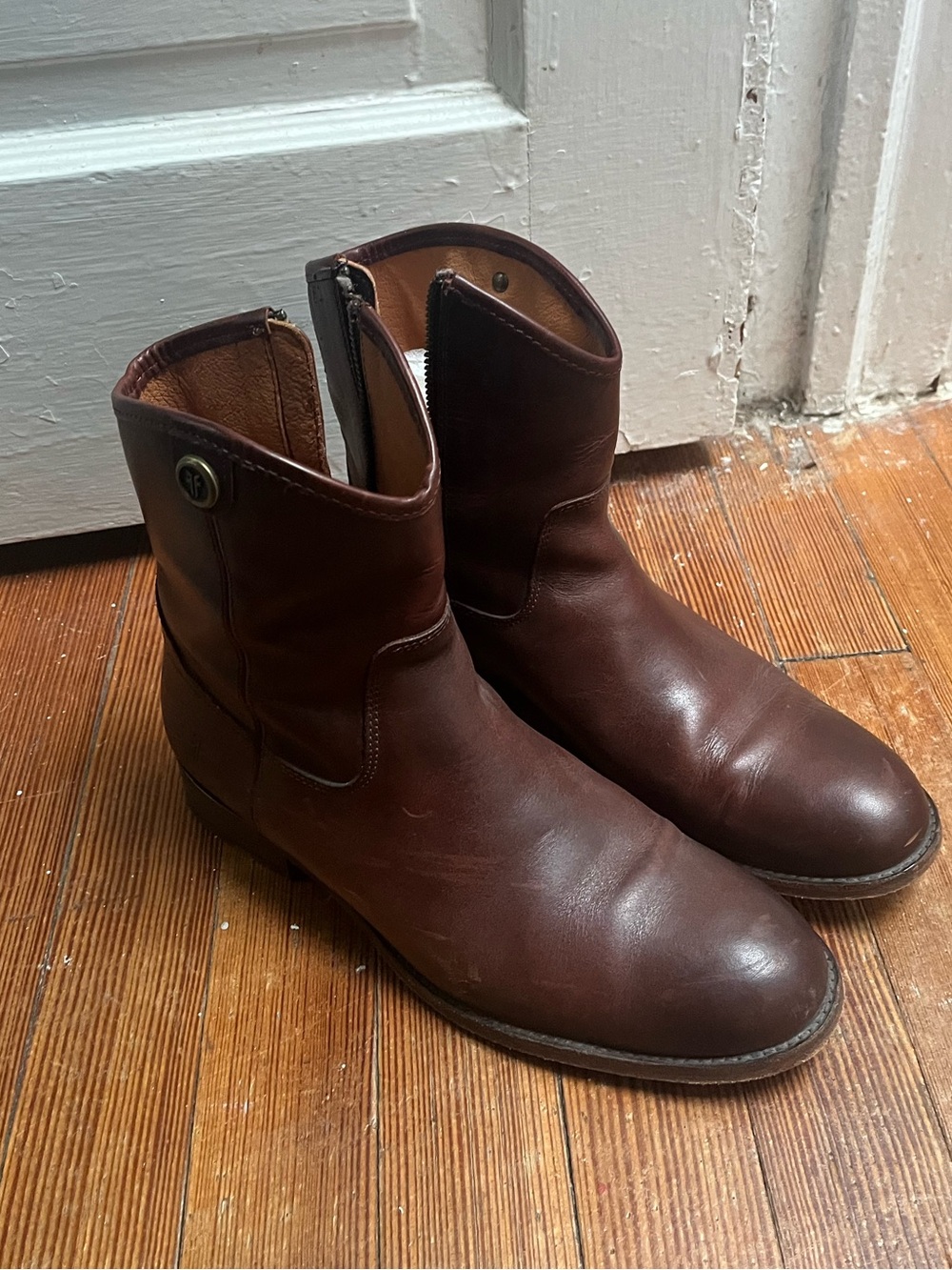 FRYE Classic Melissa Women’s  Brown Inside zip Ankle Boots